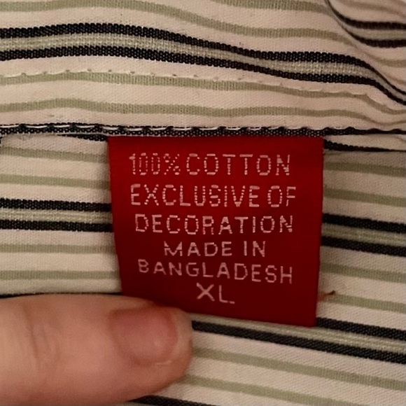 IZOD Striped Button Down Short Sleeve Shirt Size XL - Picture 4 of 4